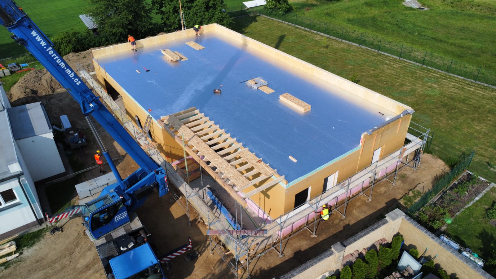 školka s vůní dřeva 2.jpg