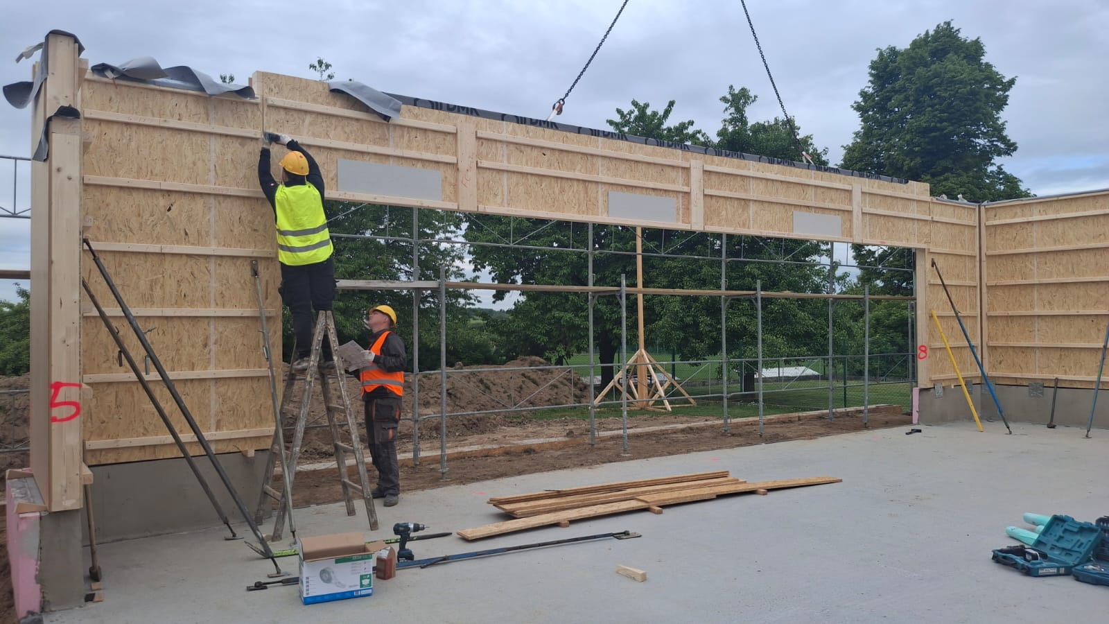 školka s vůní dřeva 1.jpg