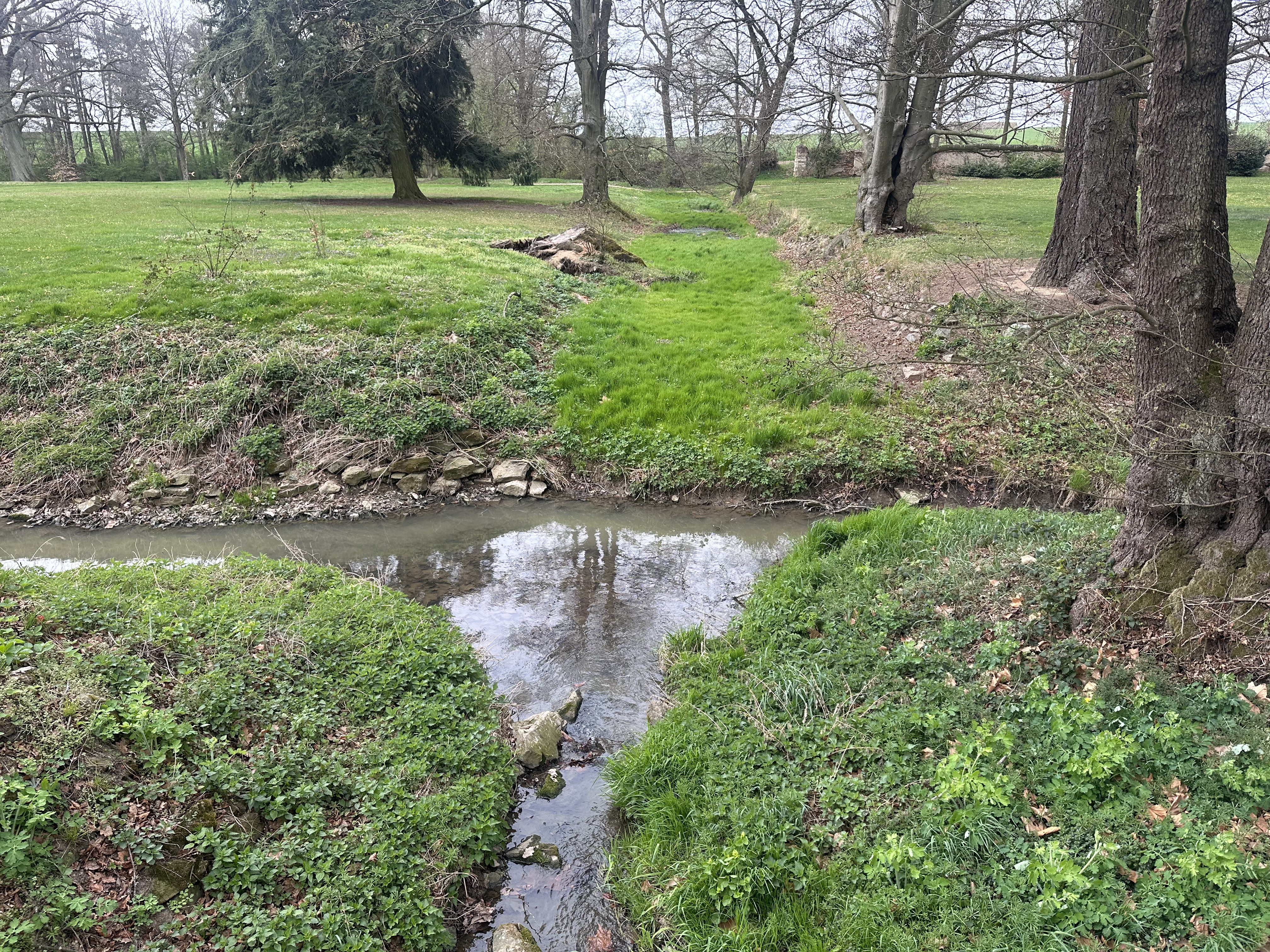 Budkov - park-vodní kříž 2.jpeg
