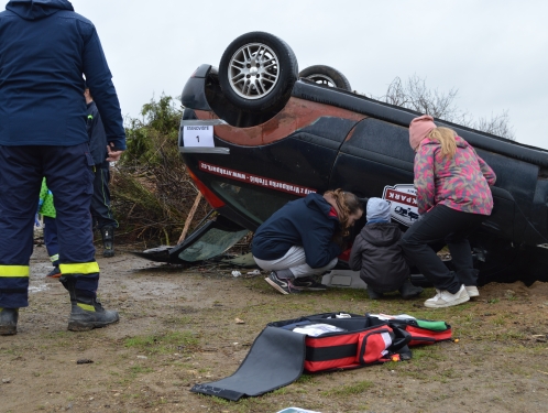 Krev, křik a boj o život