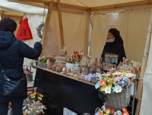 Ani chlad neodradil. Jarmark zaplnil náměstí