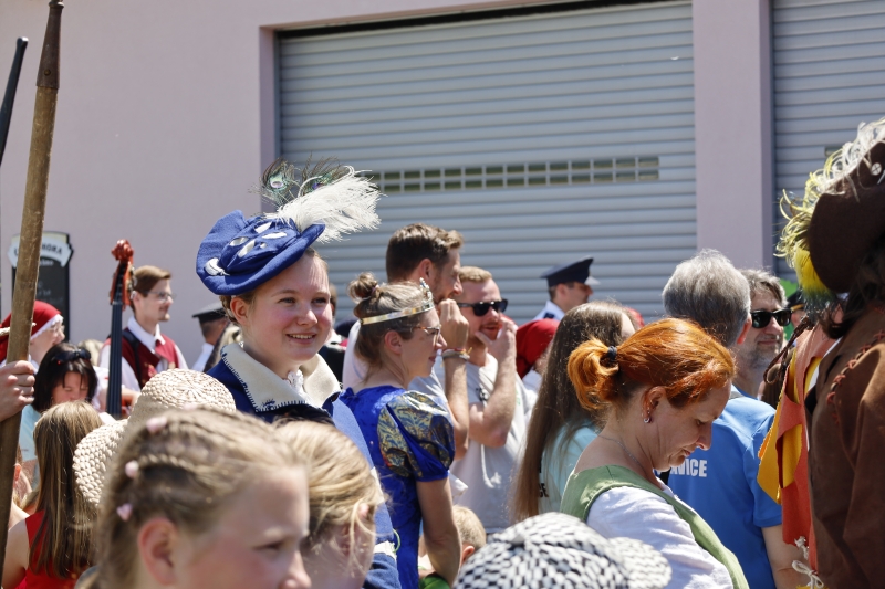 Image 12