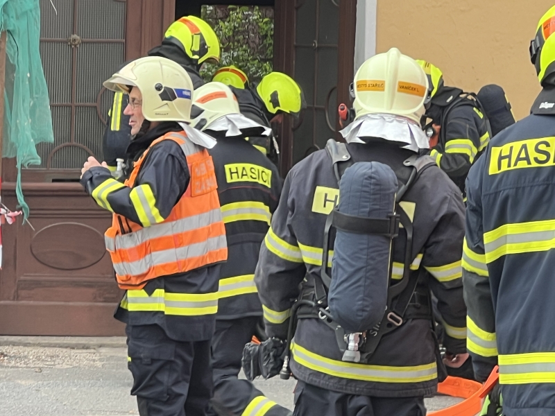 Image 12