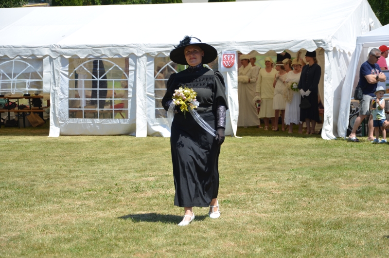 Image 12