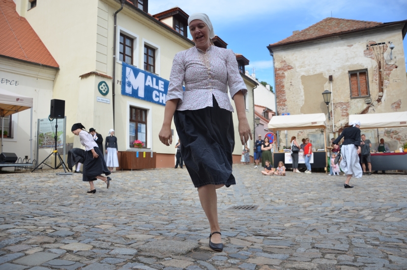 Image 10