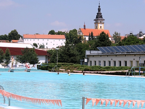 Vydrží koupaliště další sezonu? Jeho technický stav je kritický