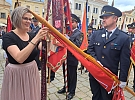 Na sedm set historických praporů dorazilo do Telče