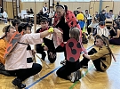Do sokolovny přilétli broučci a berušky