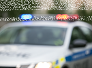Policisté řeší vloupání i dva opilé řidiče, pomohli také seniorovi v bytě