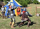 Loučení s prázdninami nabídlo šerm, hry, hudbu i letní kino
