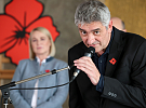 Česká republika má vlastní vlčí mák, jeho autorem je Štěpán Mareš