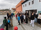 Hrkání, pletení pomlázek, barvení vajec a otevření řeky