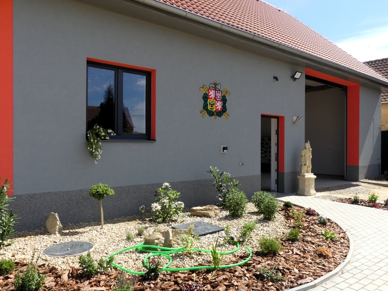 Image 12